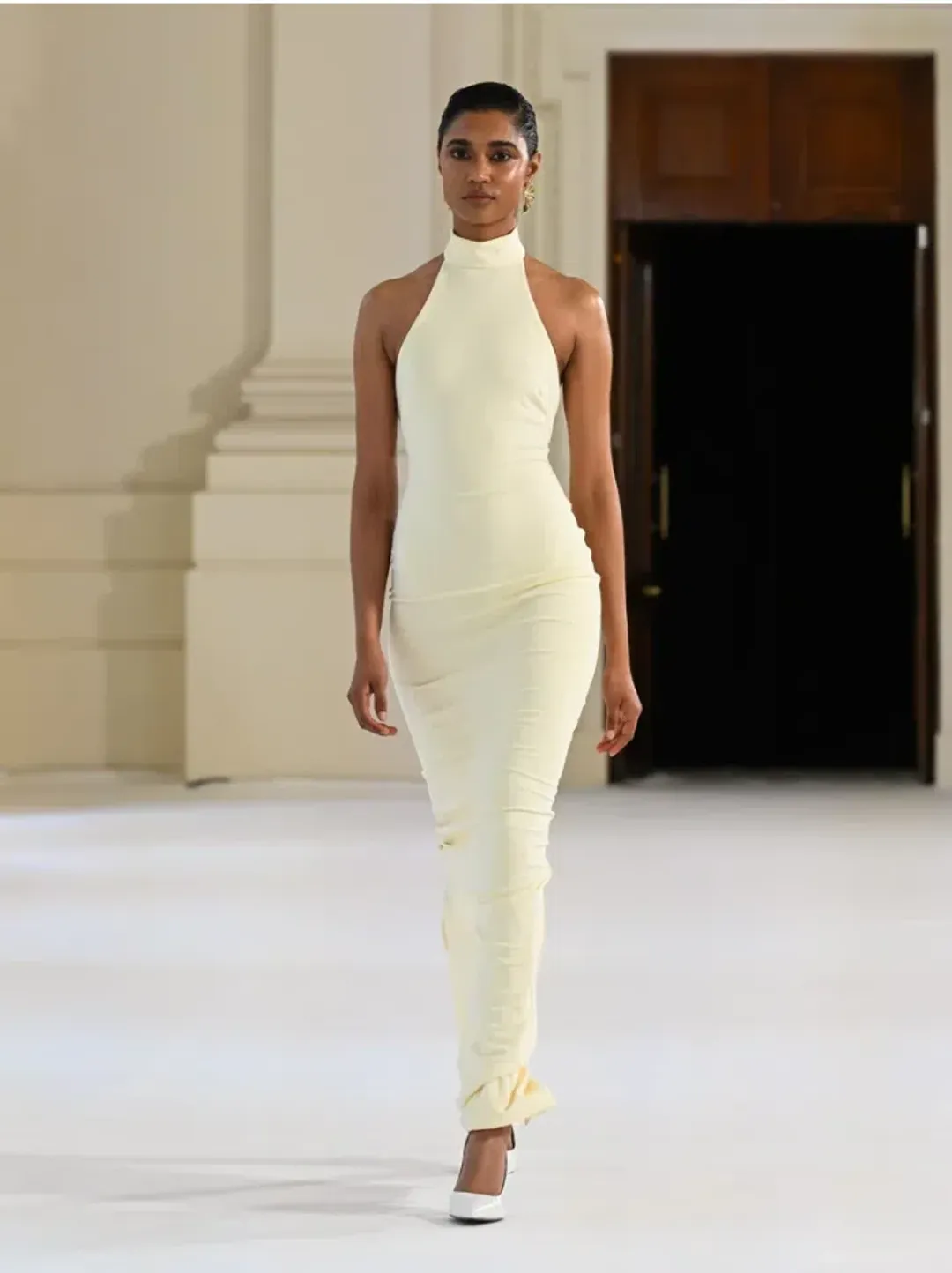 Effie Kats Rhi Gown Lemon Small  for rent on The Volte - main image