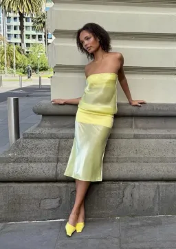 Mode Mischief Melt Panel Dress in Limoncello Size 8 for rent on The Volte - image 1