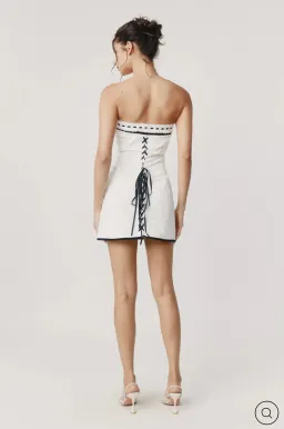 With Jean SABRIN DRESS | WHITE EMBROIDERY size S for rent on The Volte - image 3