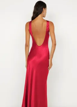  Bec and Bridge Elisia Twist Maxi Strawberry for rent on The Volte - image 2
