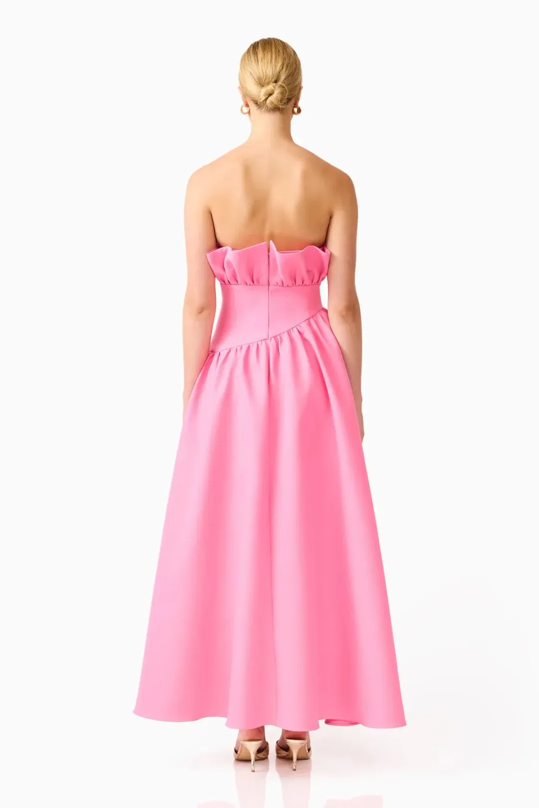 Elliatt Laurel Sleeveless Maxi Pink / Size 6 for rent on The Volte - main image