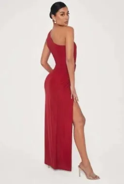 Meshki Hattie Red Metallic Glitter Stretchy Gown Dress | Size XL AU 14 for rent on The Volte - image 4
