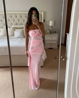 Natalie Rolt Miranda Gown Blossom Pink Size 0 / AU 6 for rent on The Volte - image 2