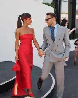 Effie Kat’s Red Zahara Dress Size 14 for rent on The Volte - image 4