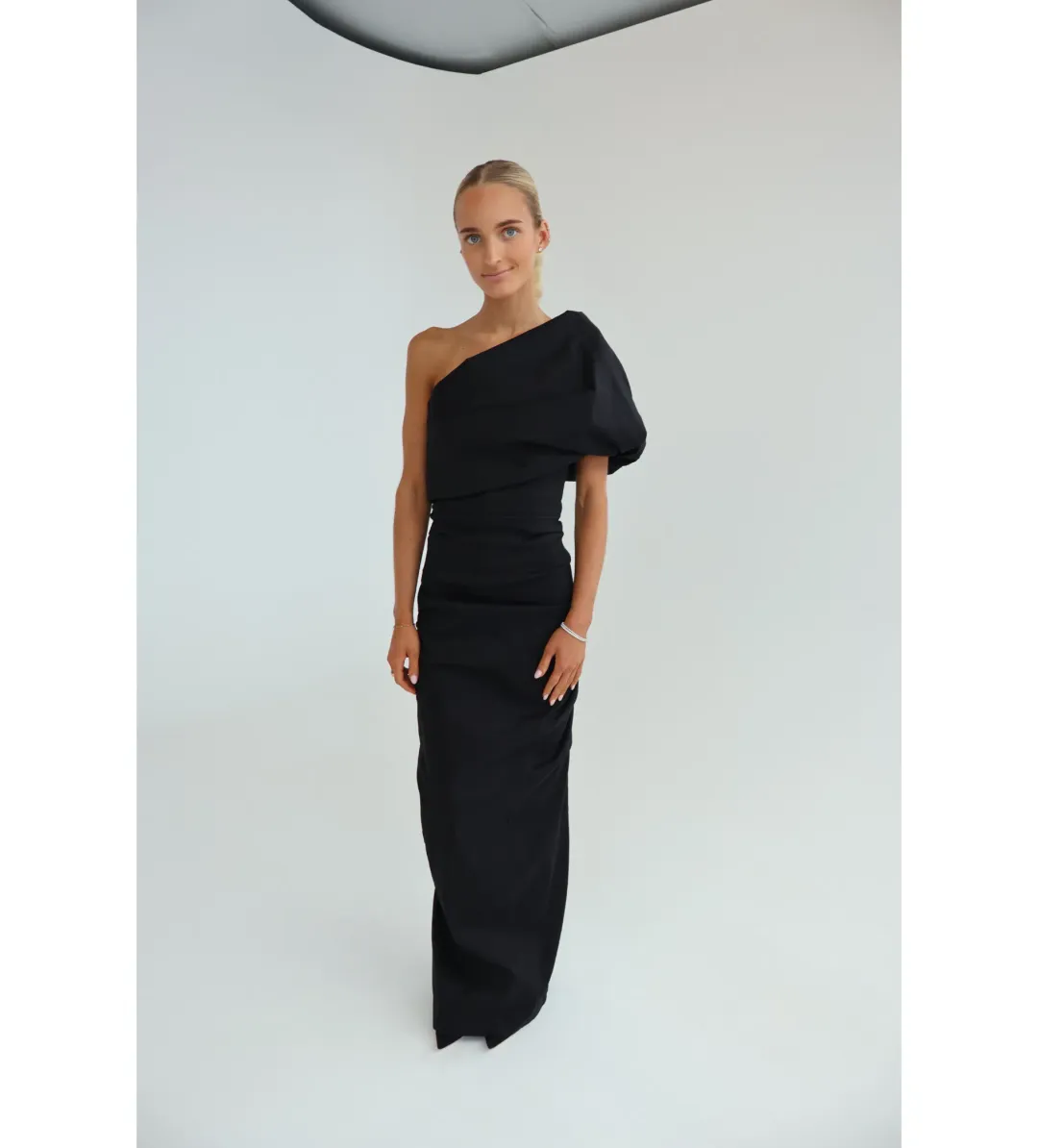 Rachel Gilbert Kat Gown in Black Size 1 / AU8 for rent on The Volte - main image