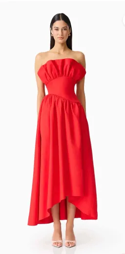 Elliatt - Laurel Sleeveless Maxi Dress in Red Size XS for rent on The Volte - image 2
