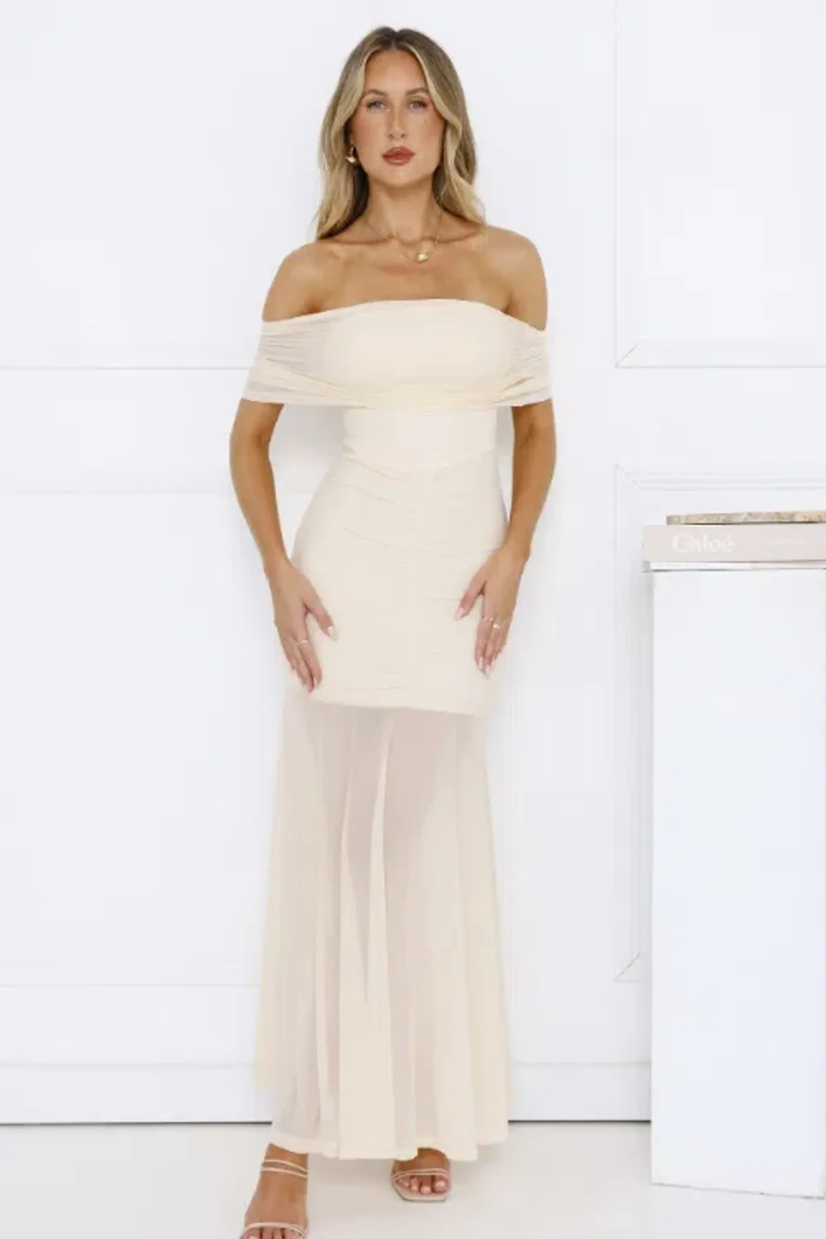 Lumiere off shoulder - Hello molly - size 10 for rent on The Volte - main image