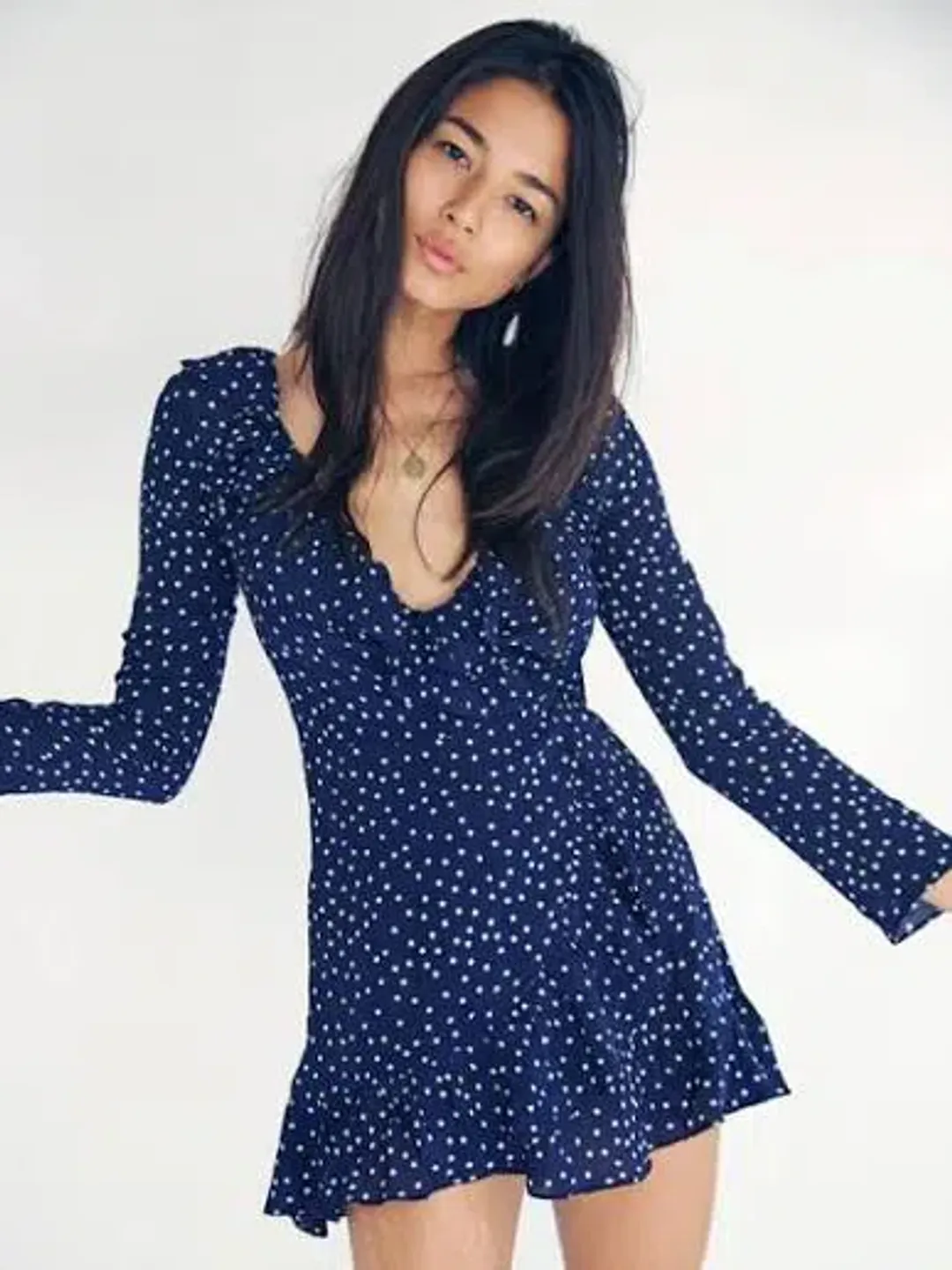 REALISATION PAR THE ALEXANDRA MINI DRESS NAVY STAR SIZE 12 for rent on The Volte - main image