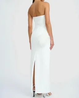 By Johnny Flora Spiral Feather Gown Size 6 for rent on The Volte - image 3