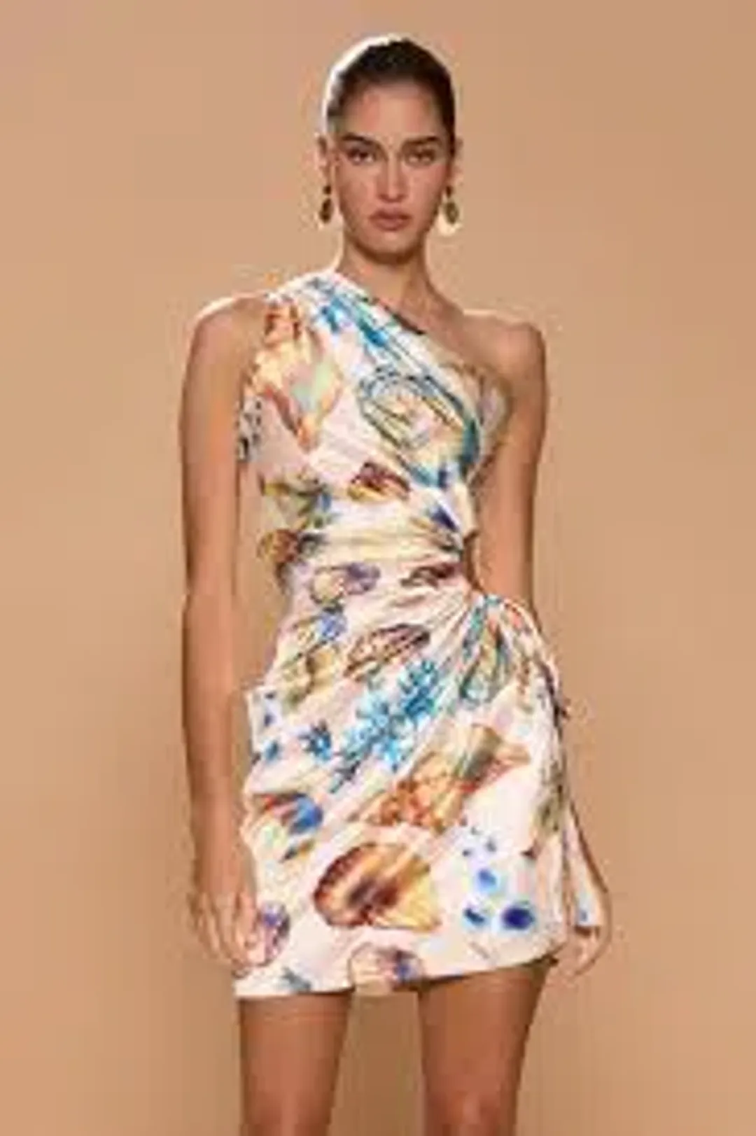 Sonya Moda Nour Mini Seashell for rent on The Volte - main image