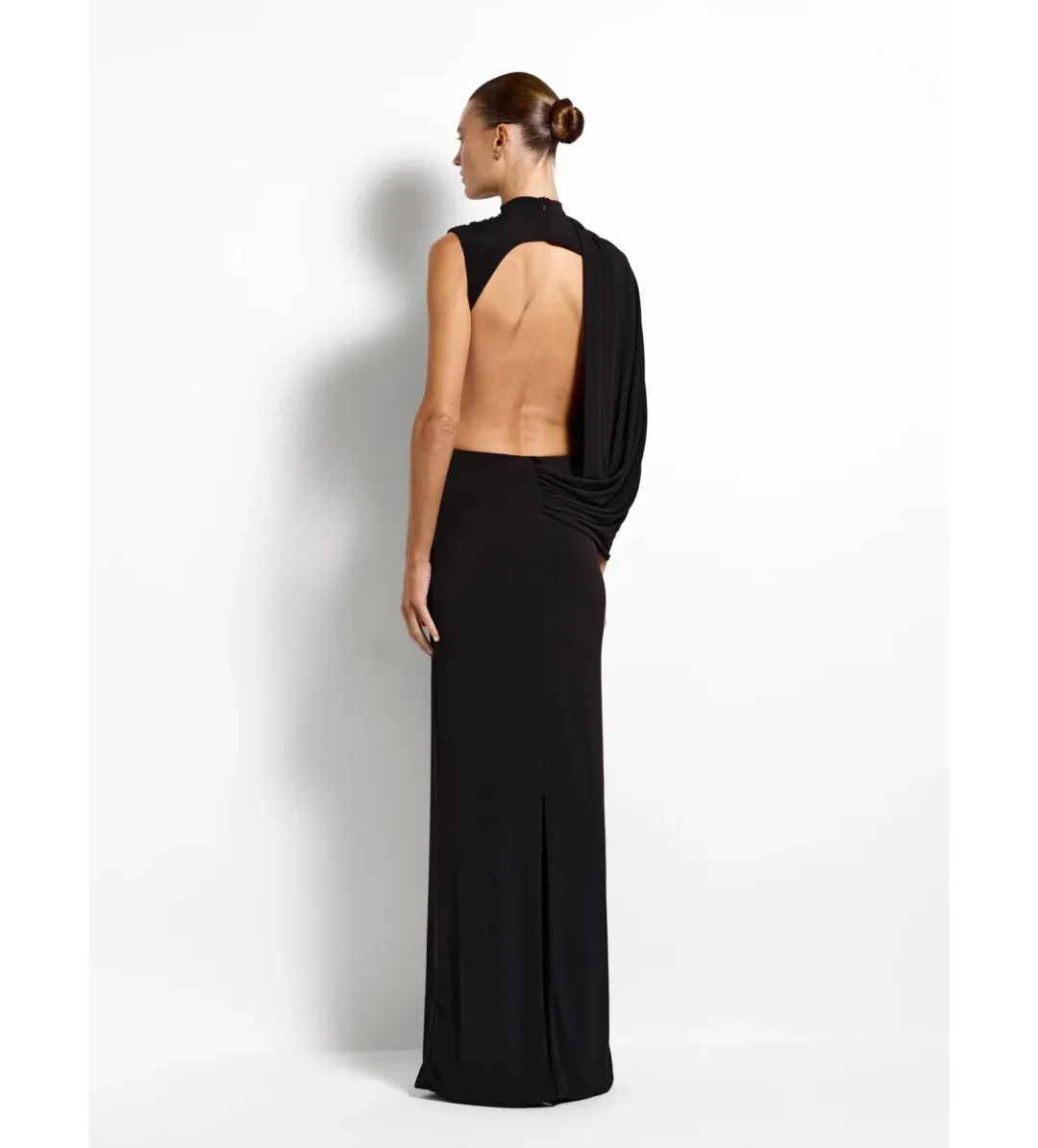 Effie Kats Aleksi Gown in Black Size S/AU8 for rent on The Volte - main image