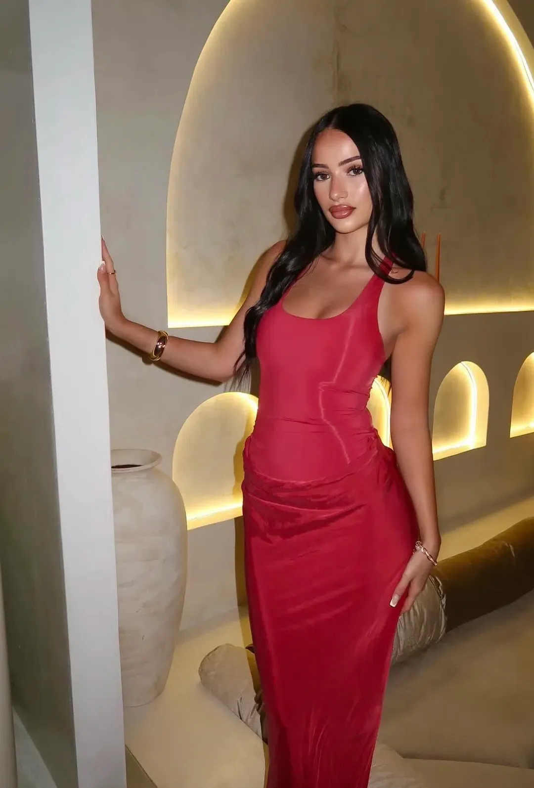 BENNI- JADE MAXI DRESS SCARLETT size 4 for rent on The Volte - main image