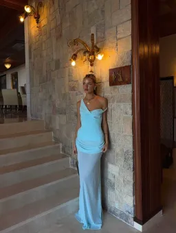 Natalie Rolt Candence Gown blue aqua size 1 (6-8)  for rent on The Volte - image 6