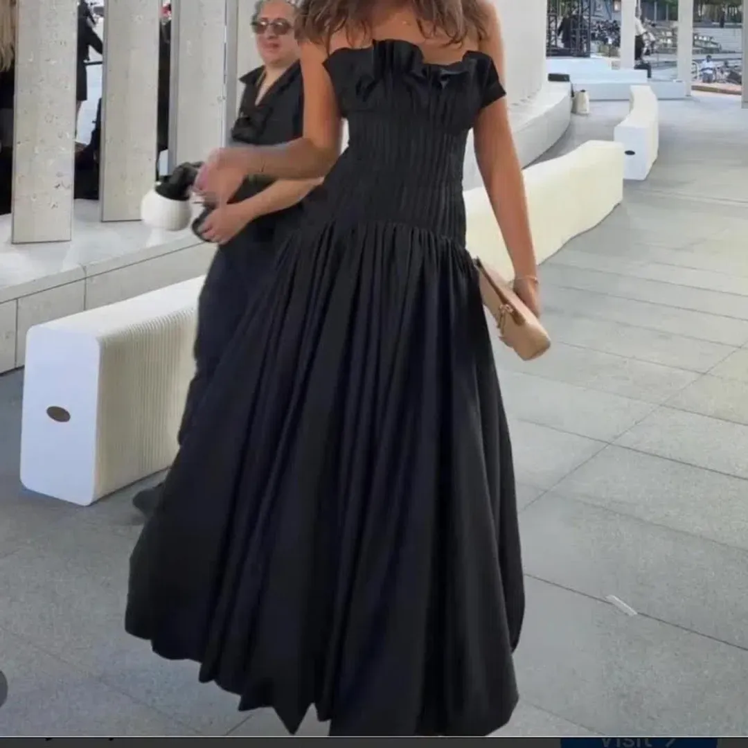 🖤 AJE Ivy Bubble Hem Gown – Black – Size 10 AU Strapless Formal Maxi Dress🖤 for rent on The Volte - main image