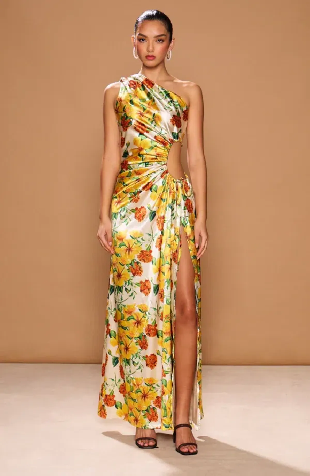 Sonya Moda Nour Yarden floral maxi size 8 for rent on The Volte - main image
