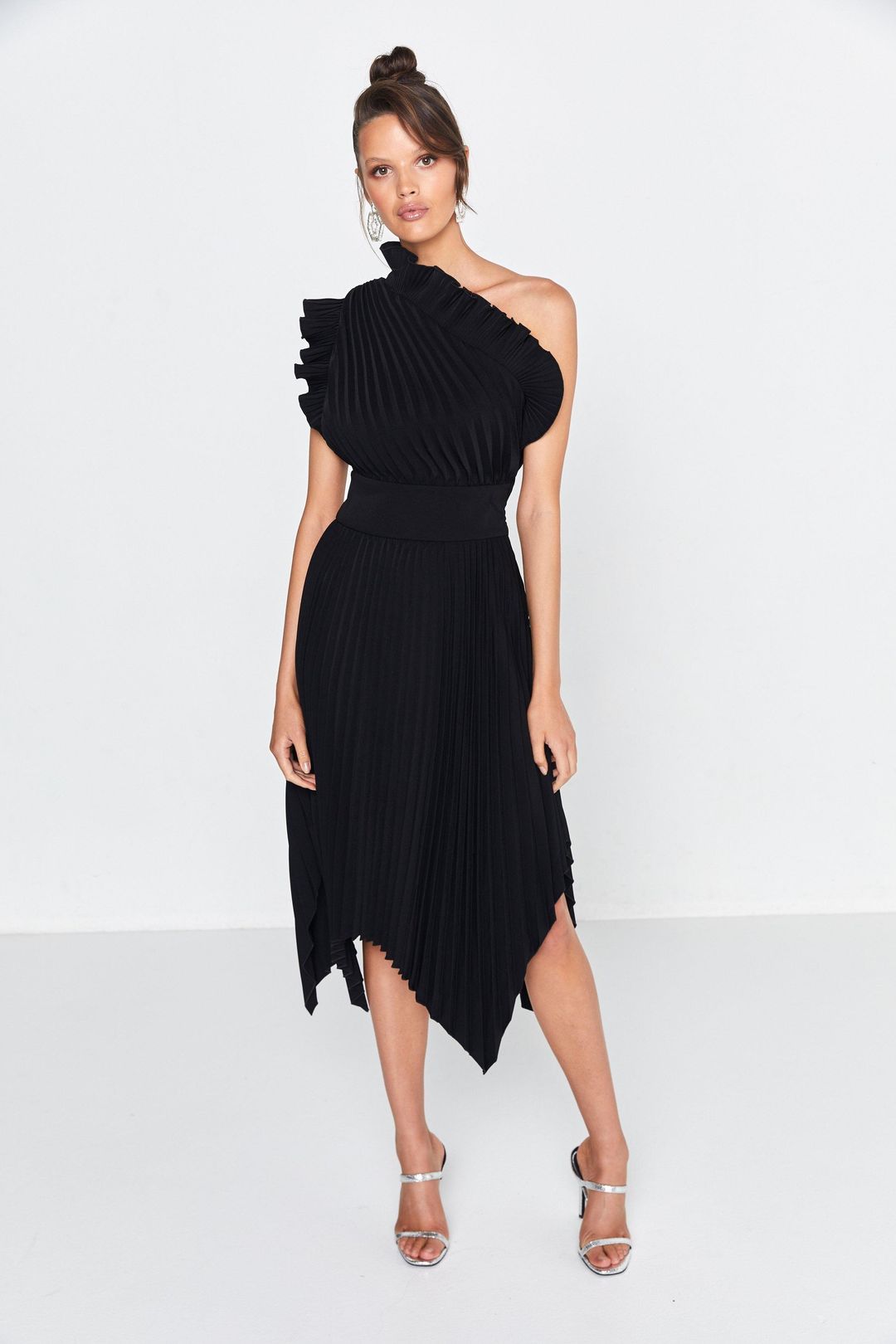 Mossman The Lady Like Dress Black Size 16 for rent on The Volte - main image