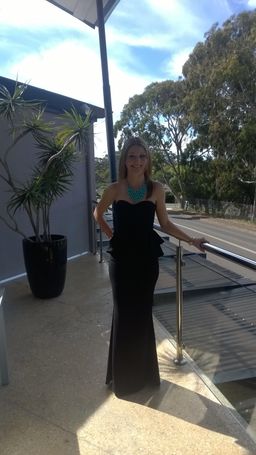 Sheike Black Formal Dress Size 6 for rent on The Volte - image 1