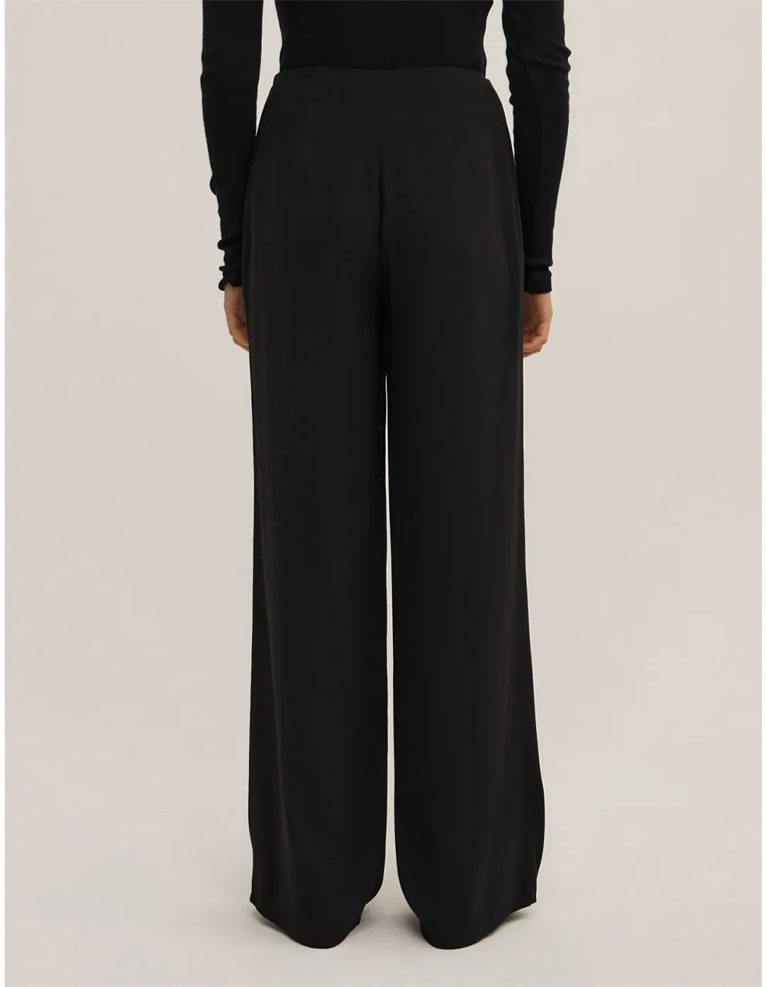 Witchery Crepe Pants Size 18 AU Black for rent on The Volte - main image