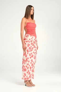 BENNI Miro Maxi Dress In Blushwood | Size AU 8 for rent on The Volte - image 3