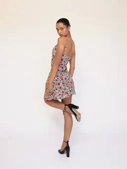 Realisation Par The Montague Mini Dress White Batik Floral Size XXS / AU 4 for rent on The Volte - image 3