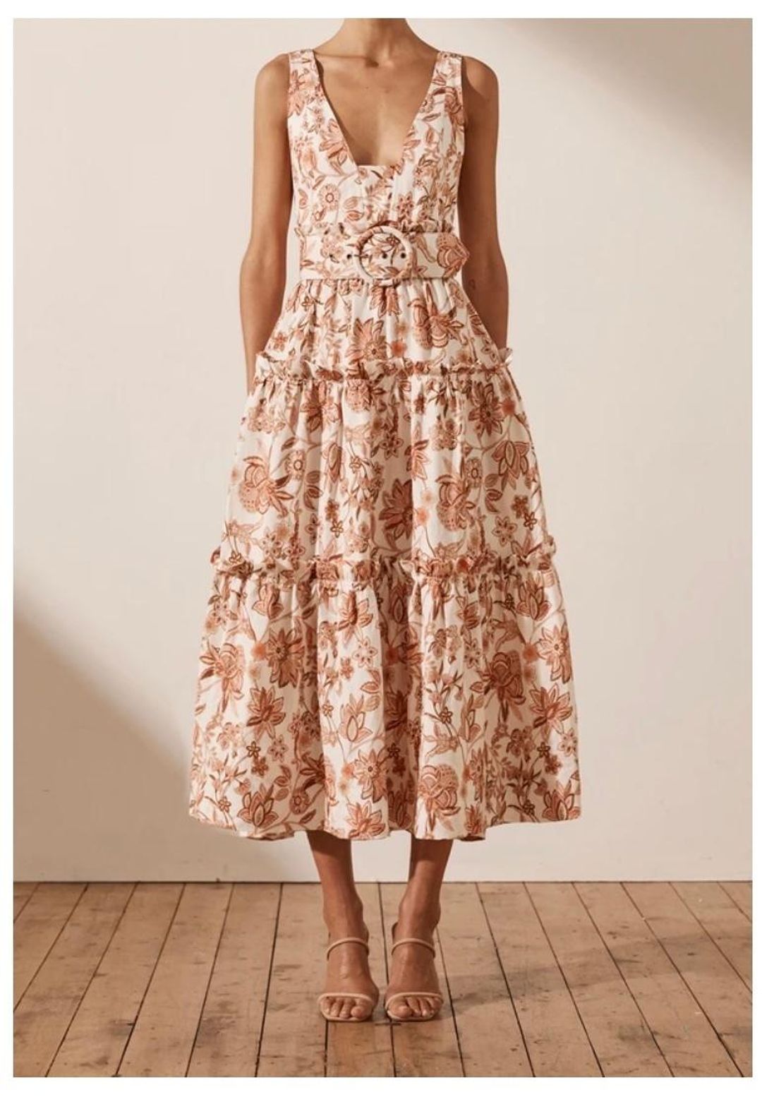 Shona Joy Carolina Tiered Midi Dress Print Size 8 for rent on The Volte - main image