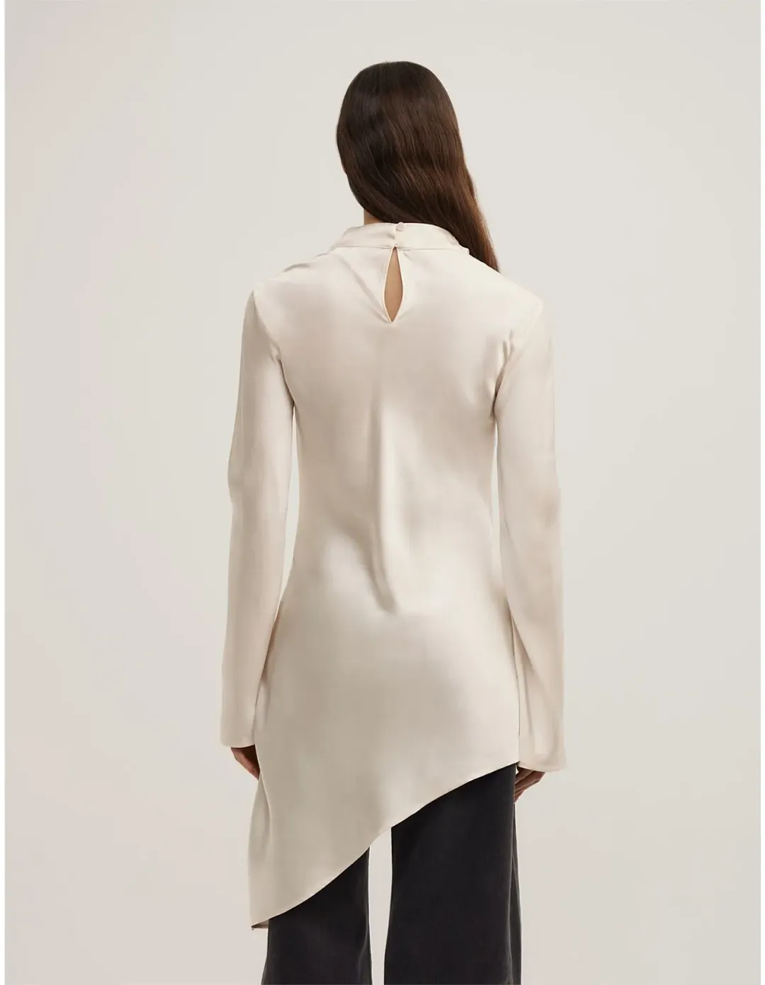 Witchery Long Sleeve Asymmetric Tunic Top Size 18 Vanilla for rent on The Volte - main image