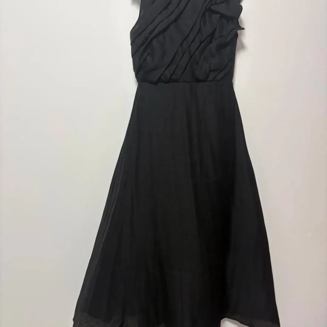 🖤 AJE Genesis Midi Dress – Black – Size 8 AU🖤 for rent on The Volte - main image