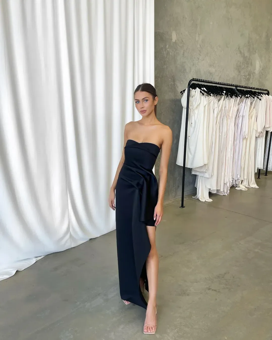 🖤 TOHJA November Dress - Size XS / 6 AU - Black Maxi Gown 🖤 for rent on The Volte - main image