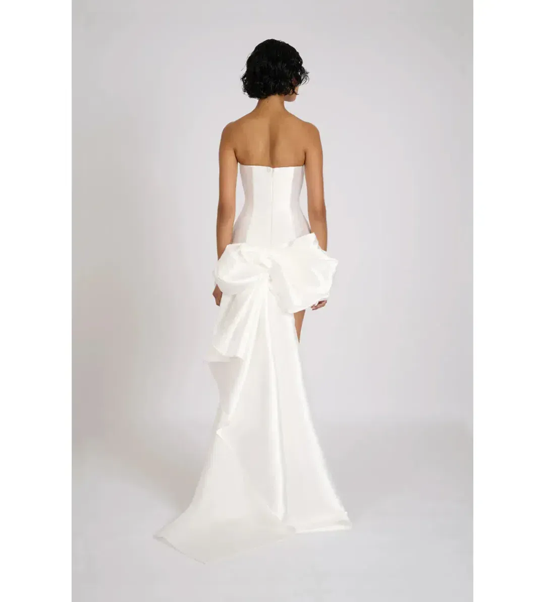 ELIYA THE LABEL CHLOE GOWN SIZE 10 for rent on The Volte - main image
