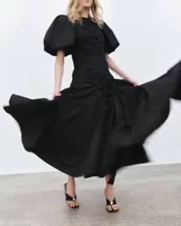 🖤 AJE Wisteria Midi Dress – Black – Size AU 6 🖤 for rent on The Volte - image 2