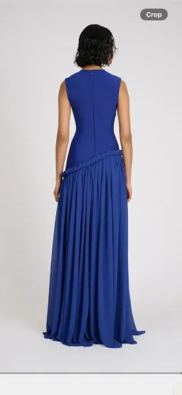 Spencer Gown for rent on The Volte - image 2