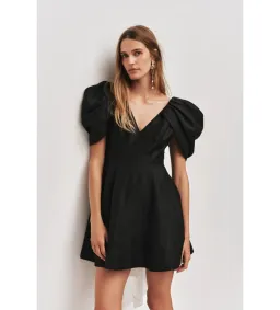 Aje Bisou Mini Black Size 16 for rent on The Volte - image 3