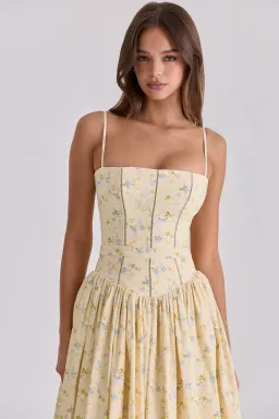 House of CB Ysabella Maxi in Floral Lemon Size S/AU 8 for rent on The Volte - image 4