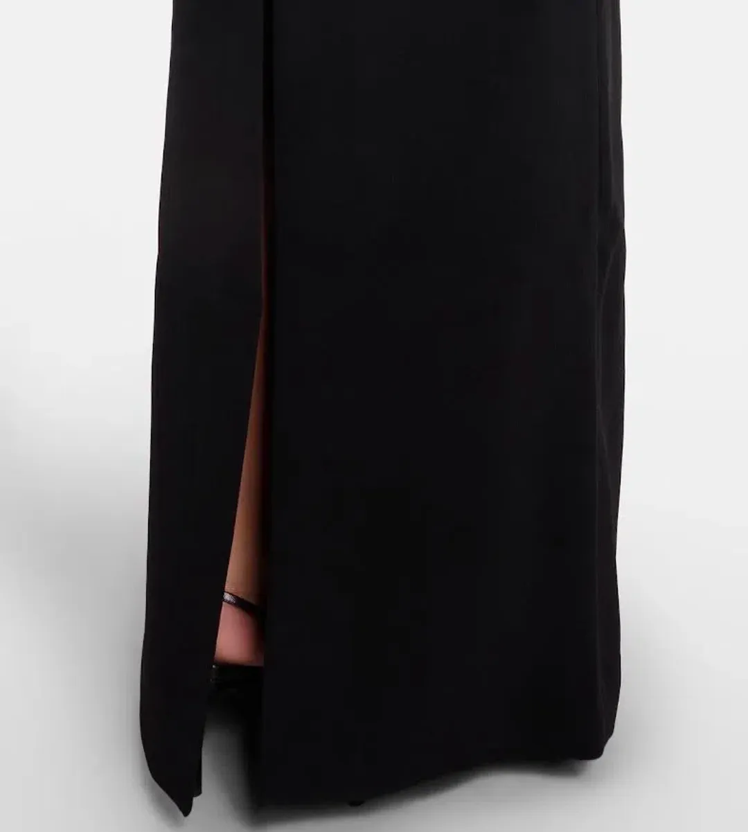 🖤 Rebecca Vallance Lynette Gown – Size AU 8 - Black Pearl Embellished Formal Maxi Dress – 🖤 for rent on The Volte - main image