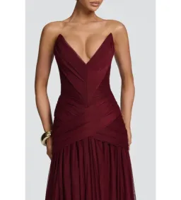 Babyboo Persephara Maxi Dress in Cherry Lacquer Size AU10 for rent on The Volte - image 4