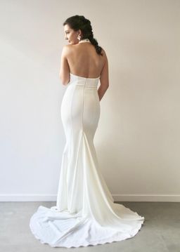 When Freddie met Lilly - Fonzi Gown - size 12 for rent on The Volte - image 3