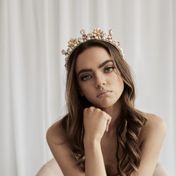 Ashlee Lauren Peach Lucia Crown for rent on The Volte - image 1