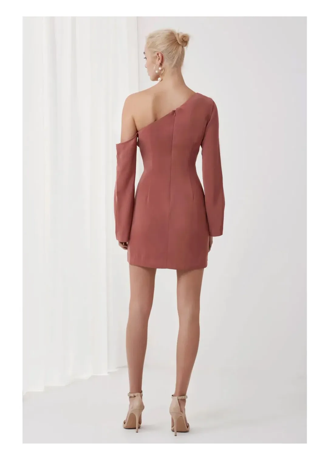Keepsake Overpowered Mini Dress Pink Size 6 for rent on The Volte - main image