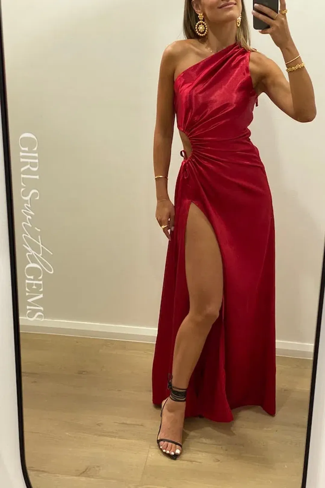 Sonya Moda Nour Maxi Dress Scarlet Red Size 10 for rent on The Volte - main image