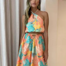 New Romantics Dolce Vita Halter Crop Size 10 and Maxi Skirt Size 8 Set Summer Rose Print for rent on The Volte - image 3
