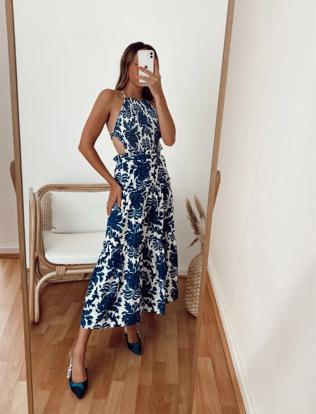 Shona Joy Diana Shirred Backless Midi Dress Print Size 10 for rent on The Volte - main image