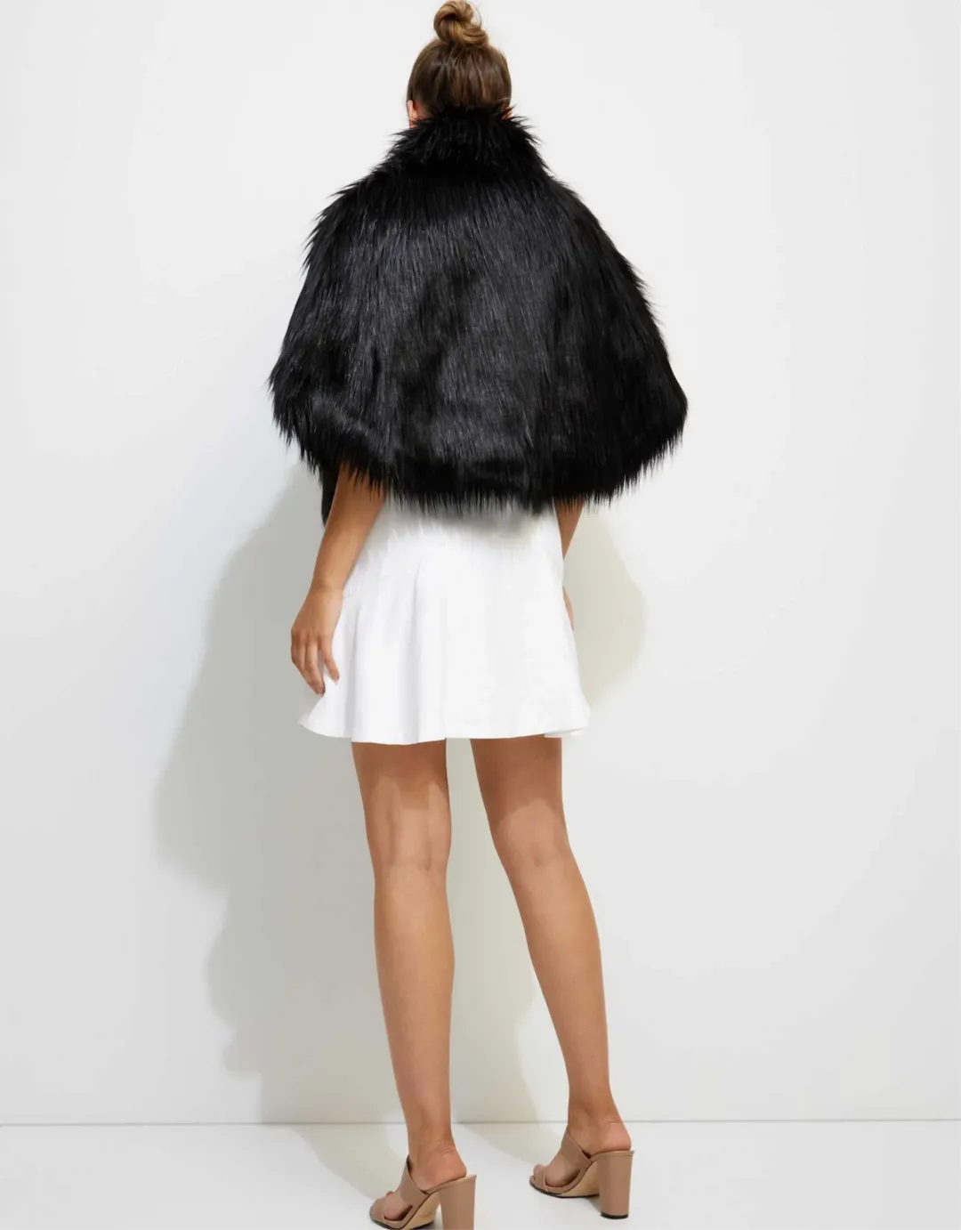 Unreal Fur Nord Cape Black One Size for rent on The Volte - main image