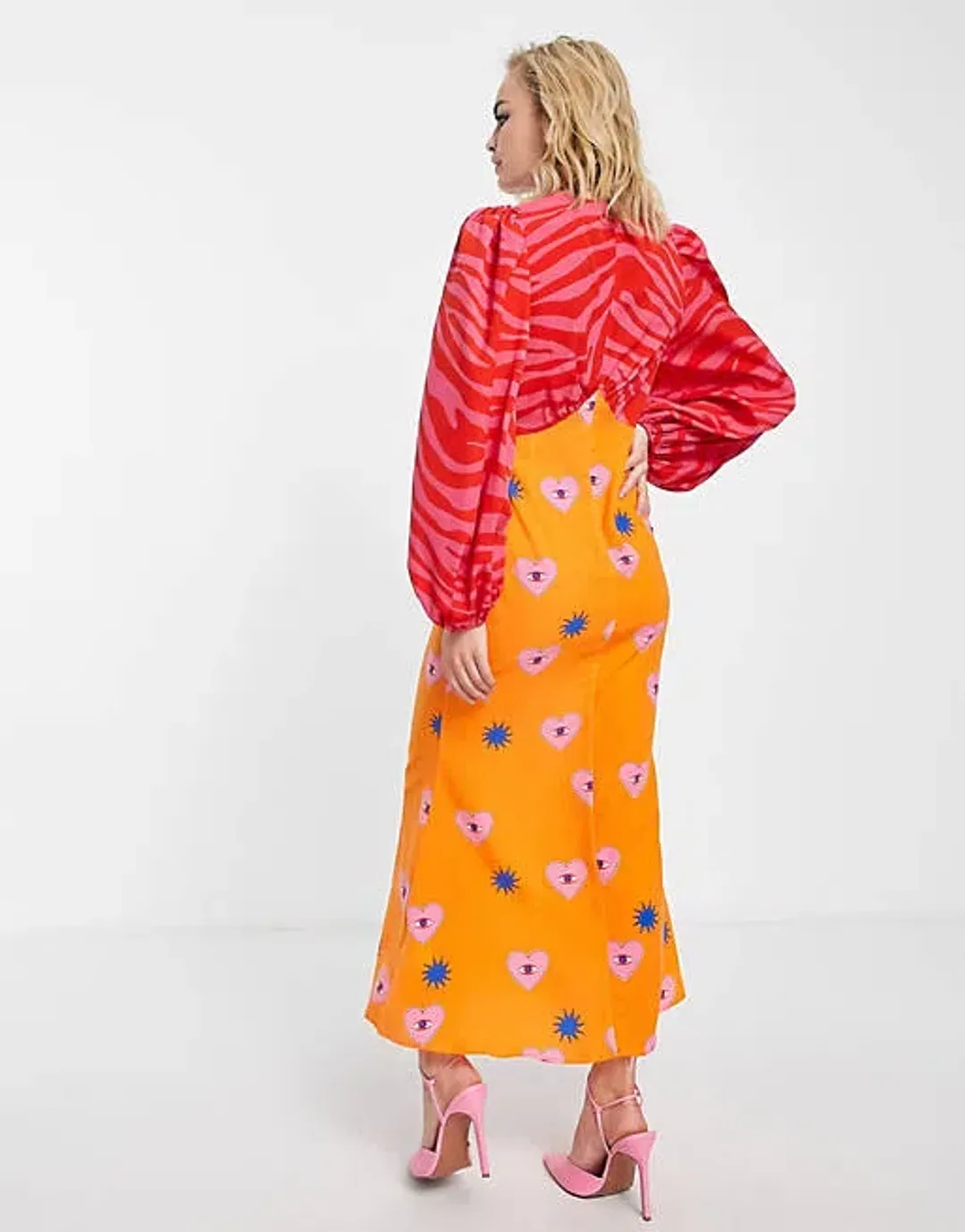 Never Fully Dressed Plus Balloon Sleeve Maxi Dress in Contrast Graphic Print  Size 20  for rent on The Volte - main image