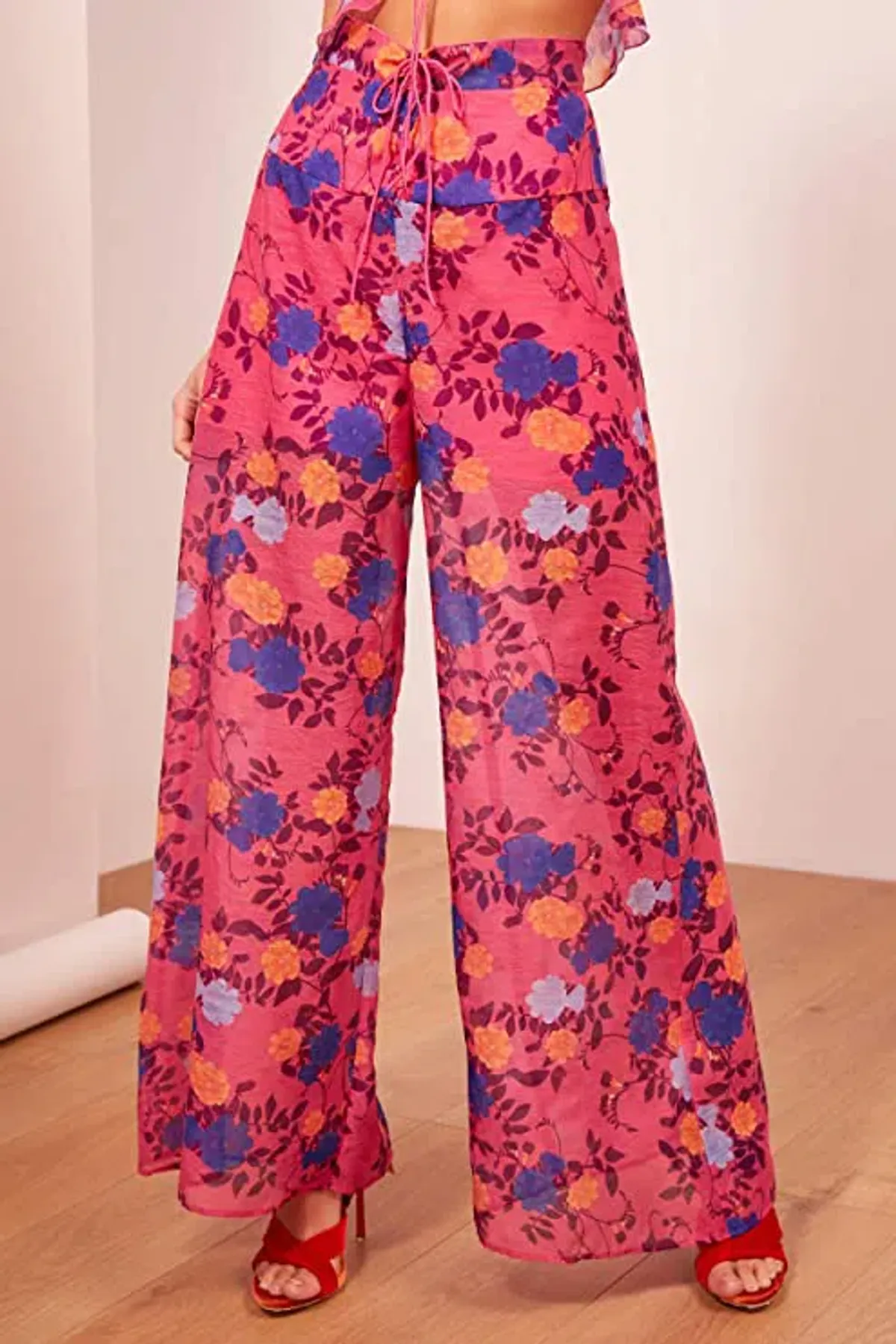 Finders Keepers Visions Floral Wide Leg Pants Print Size XL / AU 12 for rent on The Volte - main image