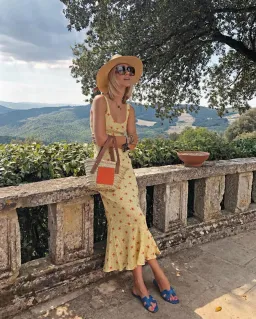 Realisation Par The Allegra Dress in Verona Print Size 6 for rent on The Volte - image 5