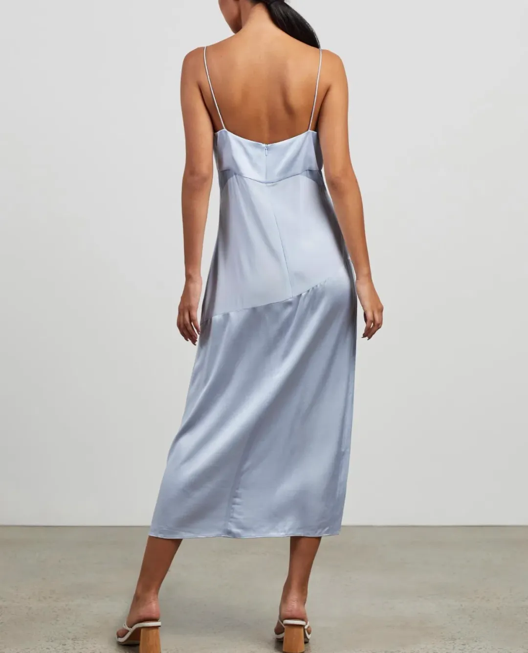 Vestire Palm Beach Midi Dress Blue Size 14 for rent on The Volte - main image