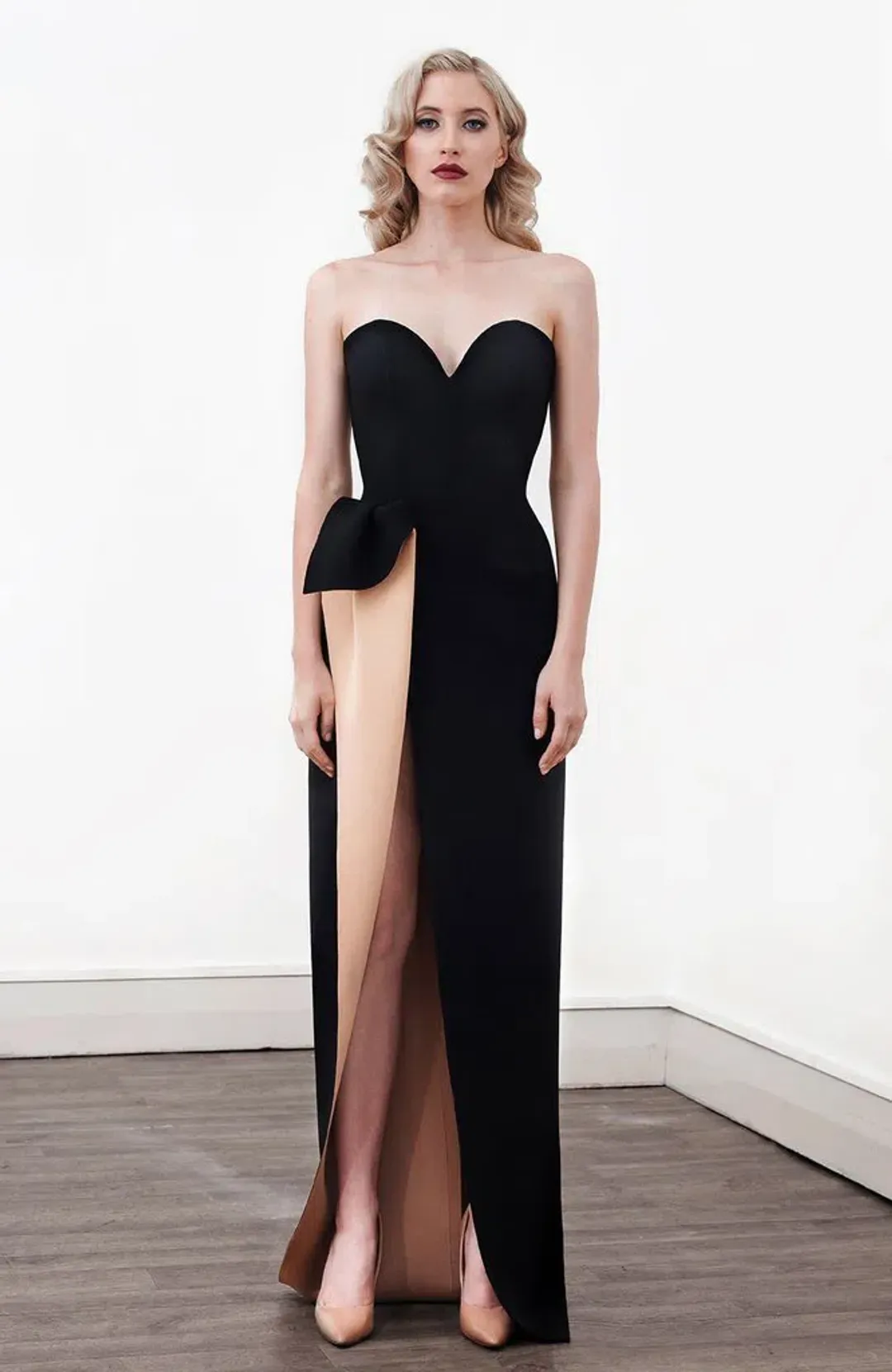 Lexi Aphrite Gown Black Size 8 for rent on The Volte - main image