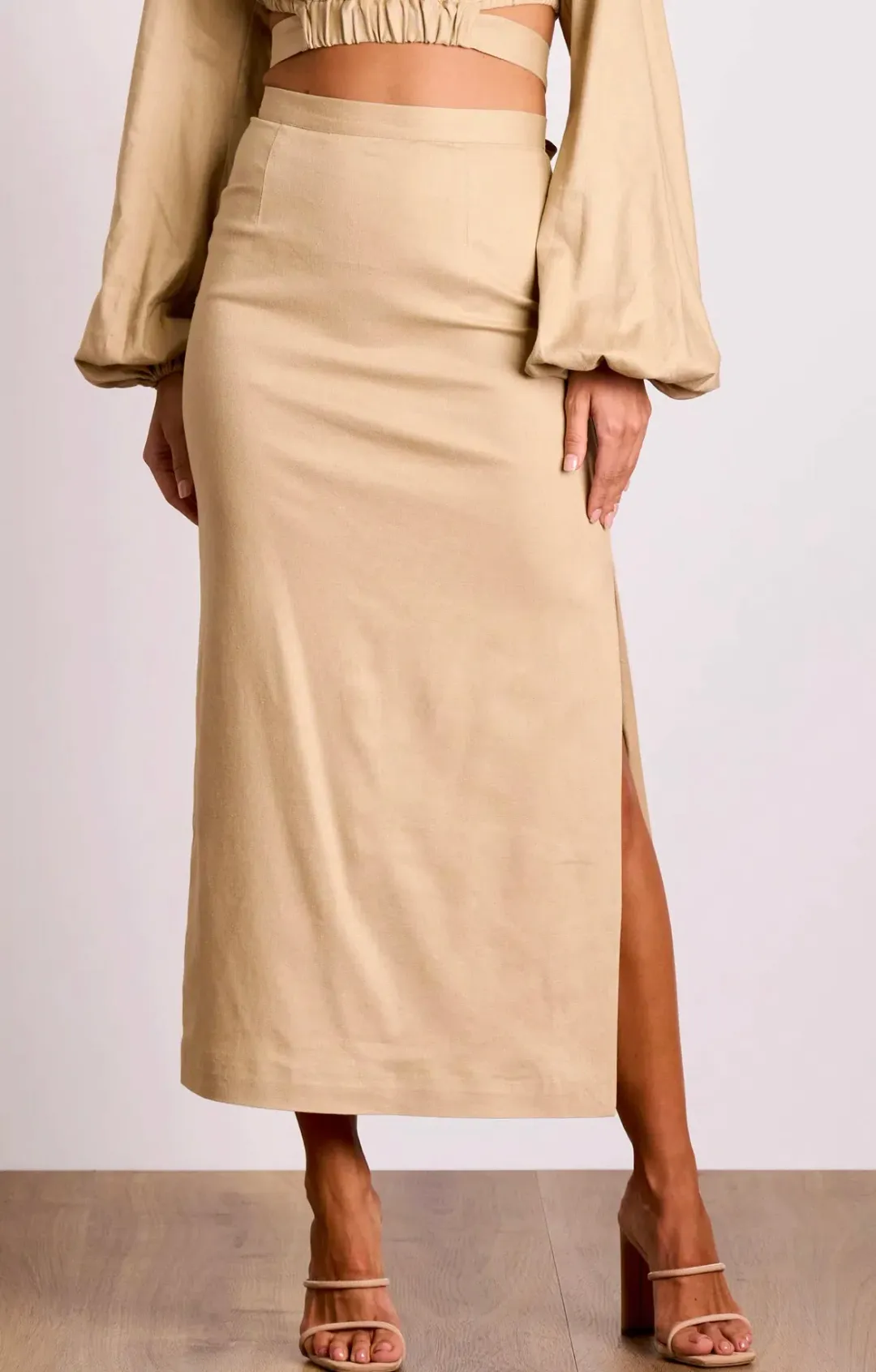 Pasduchas Cora Top And Skirt Set Raffia Size 8 for rent on The Volte - main image