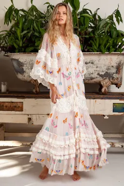 Fillyboo Madam Butterfly Embroidered Duster in Delicacy Size M for rent on The Volte - image 1