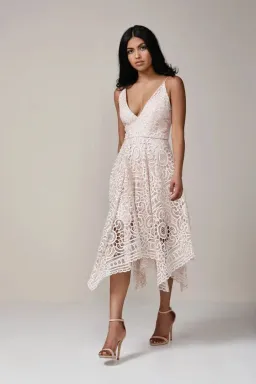 Nicholas Lace V Neck Ball Dress Antique Pink Size 6 for rent on The Volte - image 1